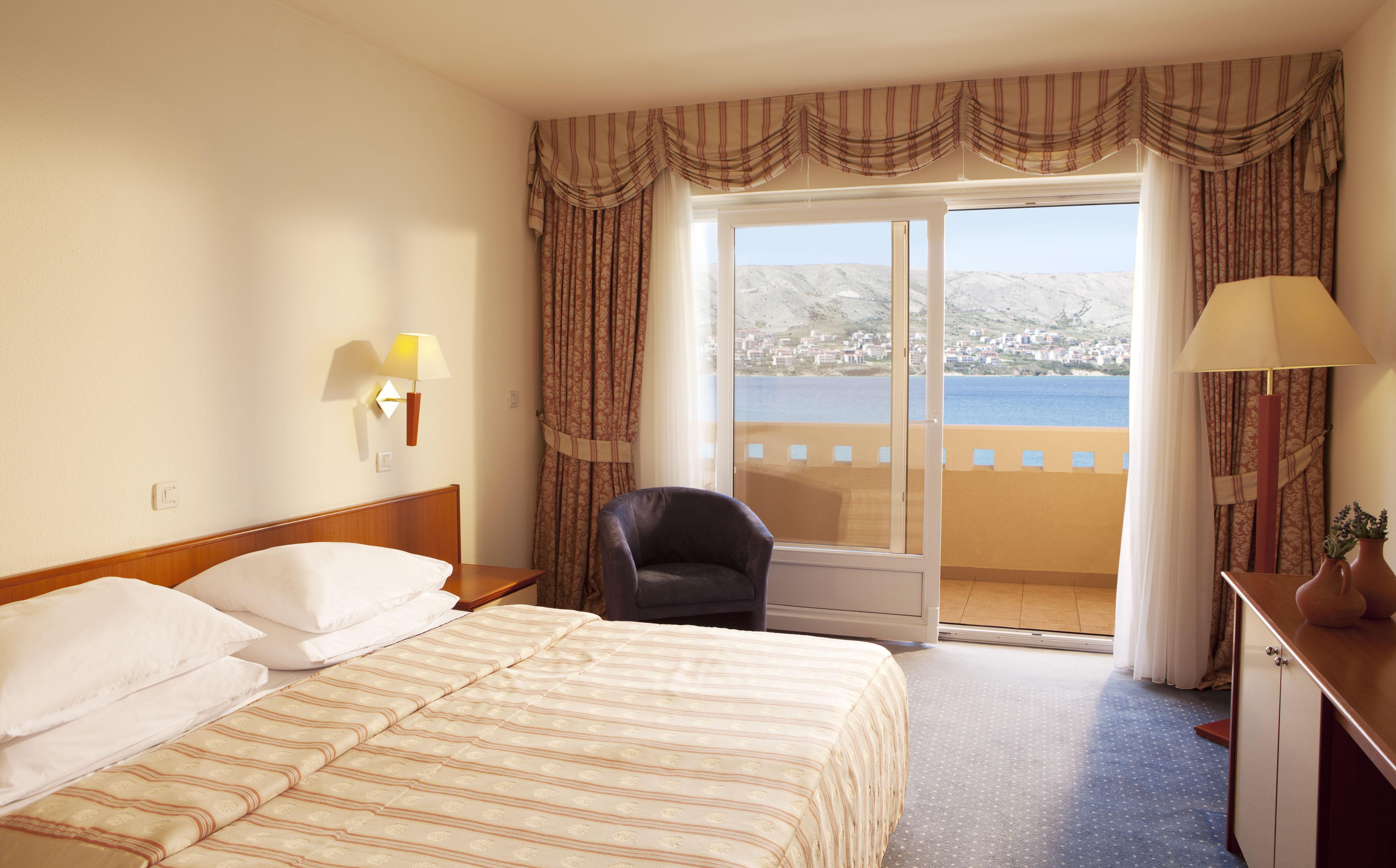 Family Hotel Pagus 帕格 外观 照片